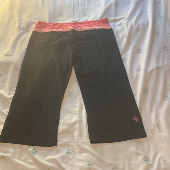 Tuff Athletics capris - Picture 12 of 12